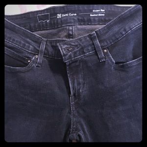Levi’s Demi Curve Modern Rise Bootcut Skinny sz 26